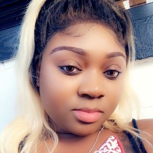 Meet your Posher, Margo